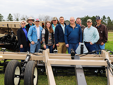 Remlinger Donates Equipment to ABAC Remlinger Donates Equipment to ABAC