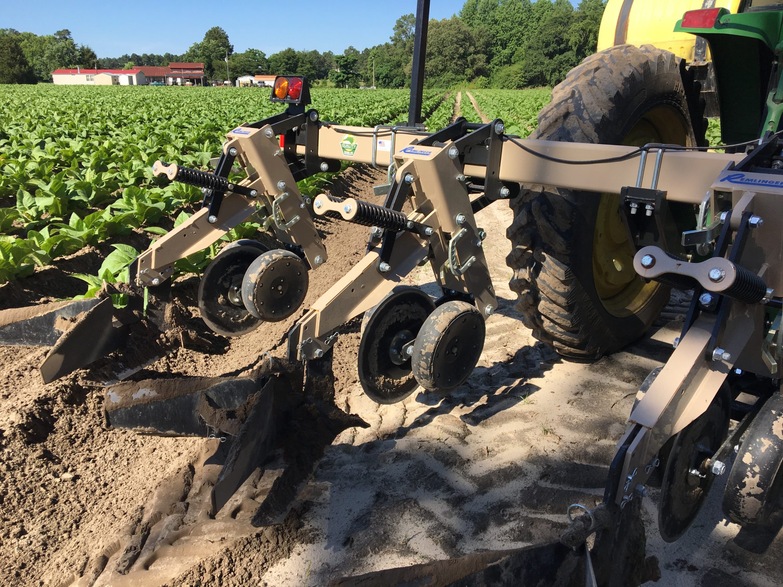 Cultivator in Tobacco