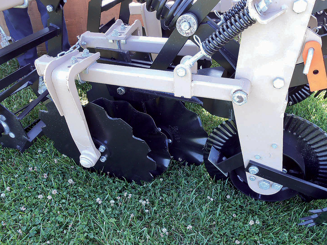 Precision Strip Till Row Units from Remlinger