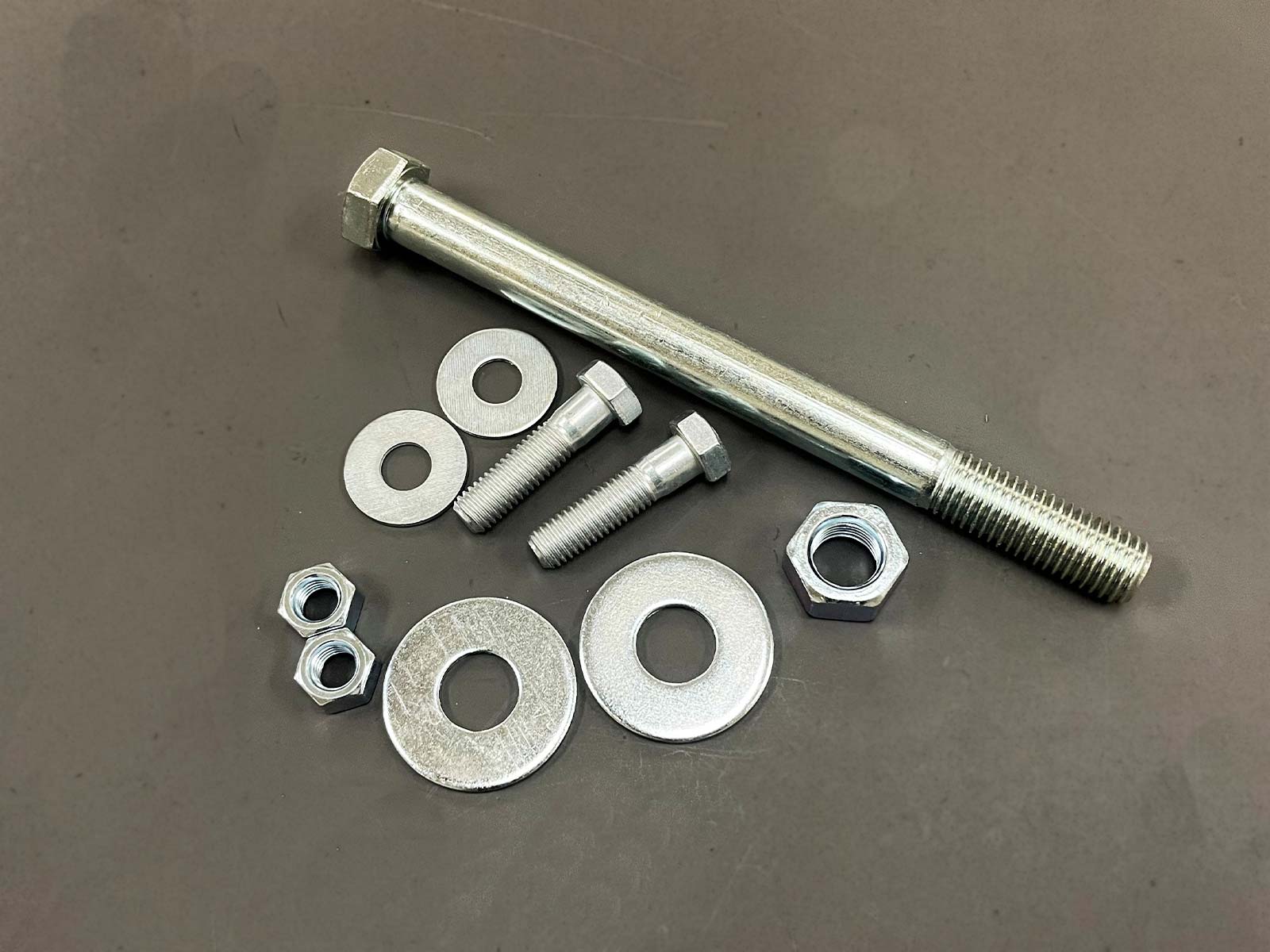 Galvanized-Fasteners